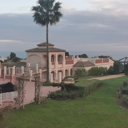 Апартаменты Mediterra *