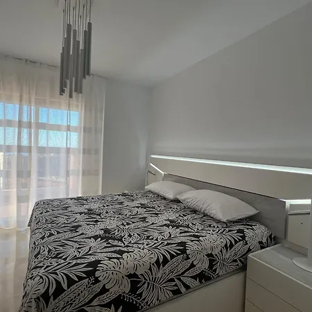 Mediterra Apartment *